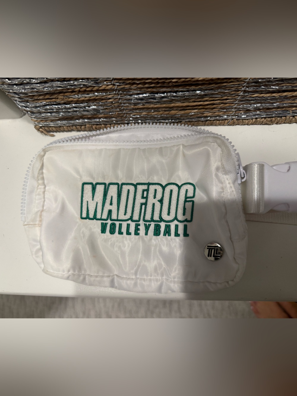 MADFROG Volleyball White Logo Belt bag